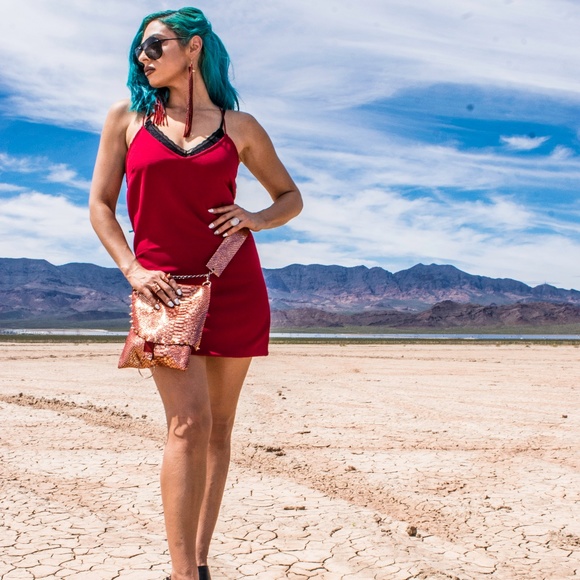 Meet your Posher, Ariana - Picture 6 of 12